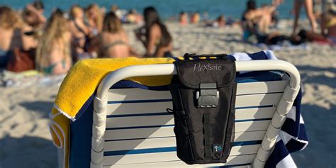 best lockable beach bag.